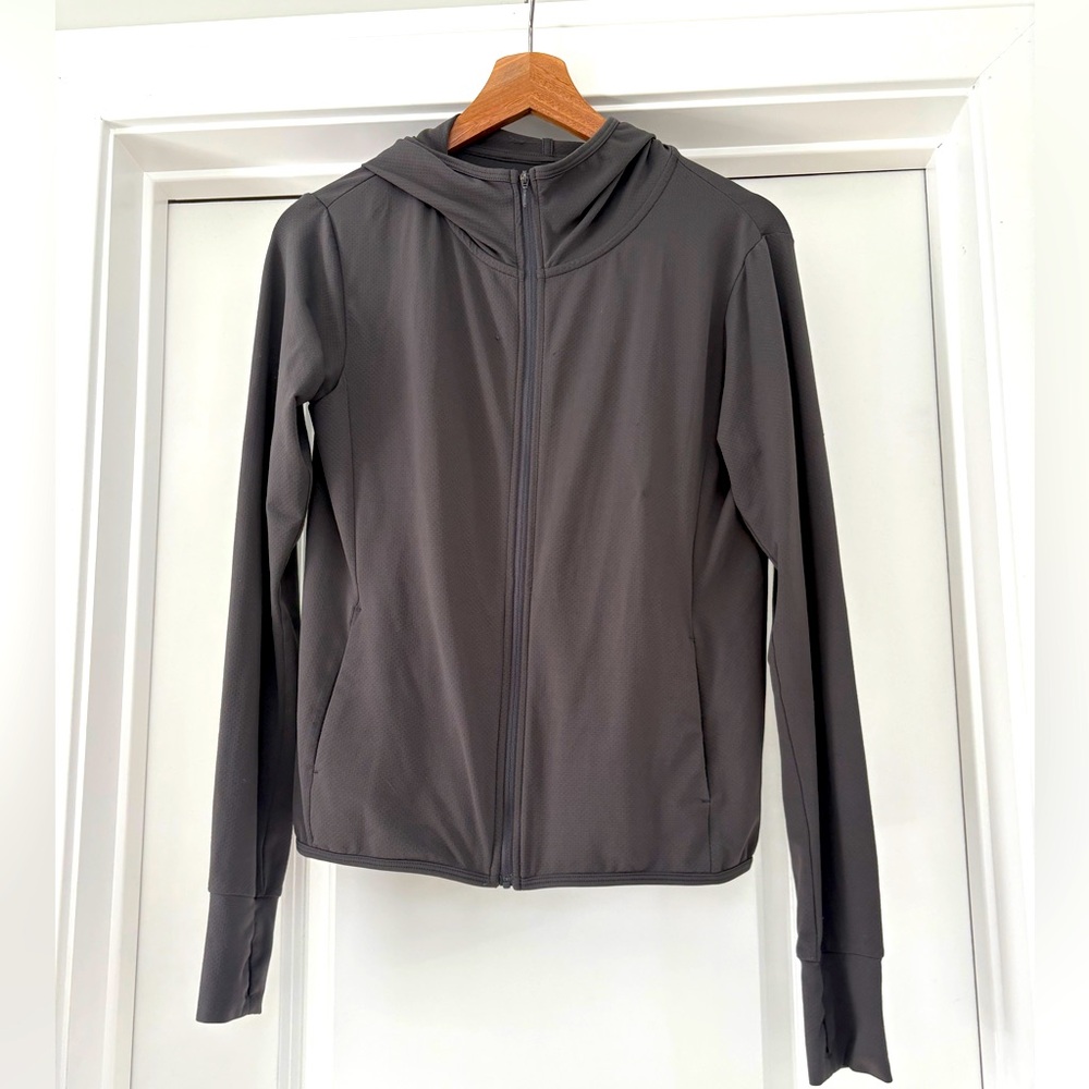 UNIQLO lightweight zip up hoodie.